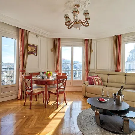 658 Estelle - Luxury 아파트