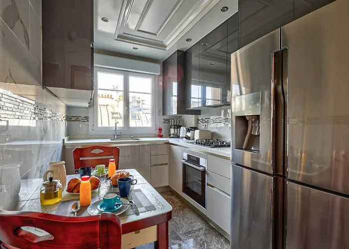 658 Estelle - Luxury * Париж
