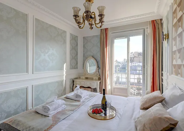 658 Estelle - Luxury *