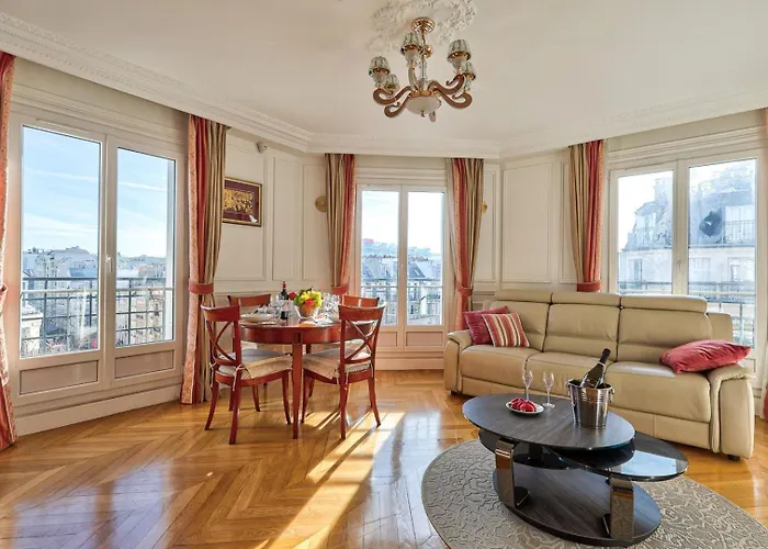 658 Estelle - Luxury Апартаменты
