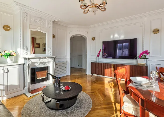 658 Estelle - Luxury Апартаменты *