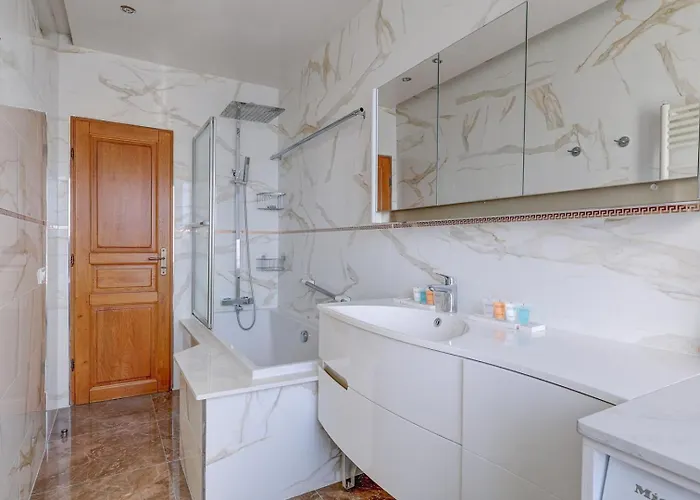 658 Estelle - Luxury * Париж